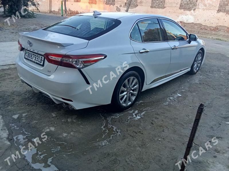 Toyota Camry 2021 - 330 000 TMT - Türkmenabat - img 2