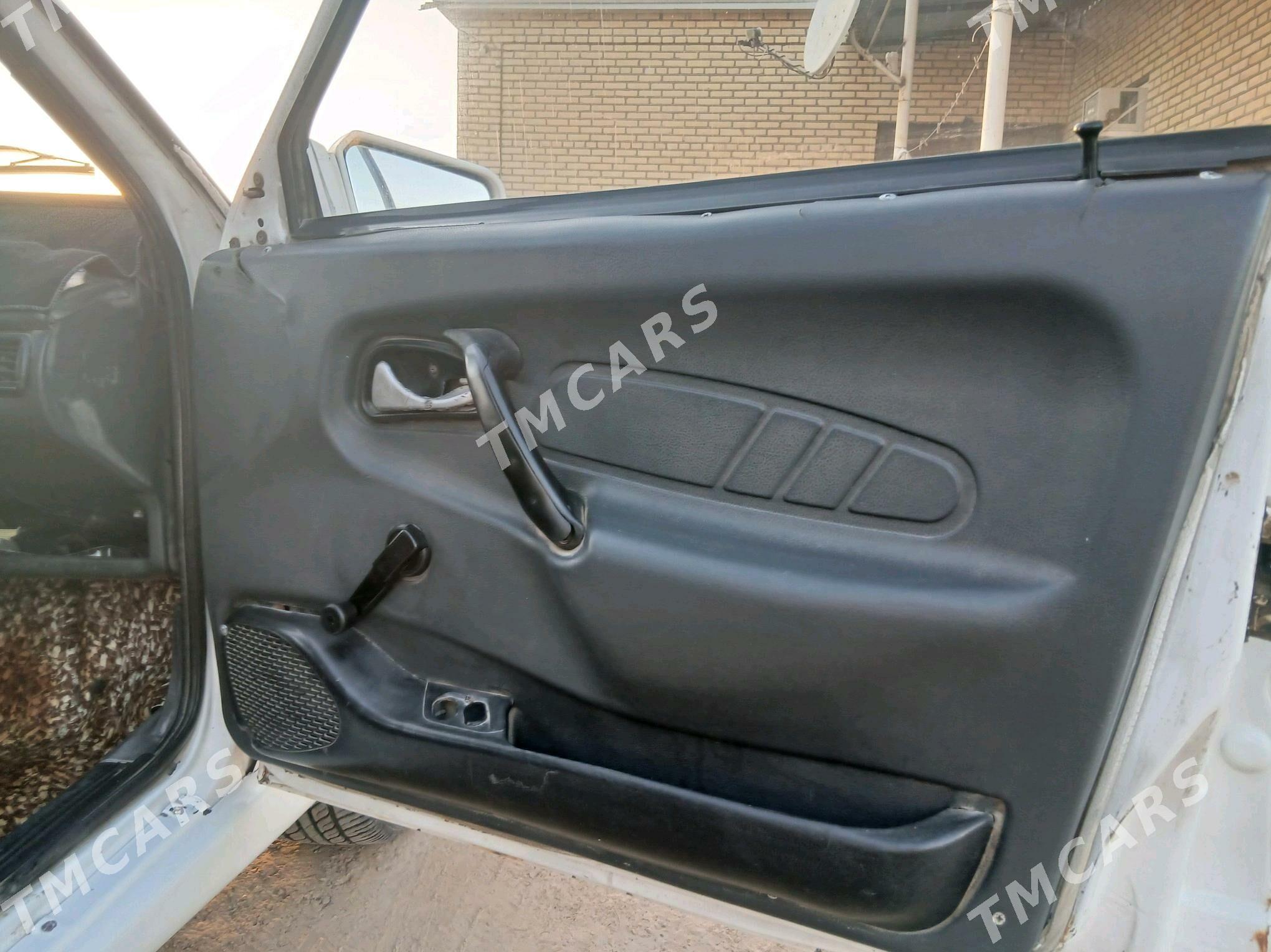 Lada 2115 2000 - 26 000 TMT - Mary - img 1