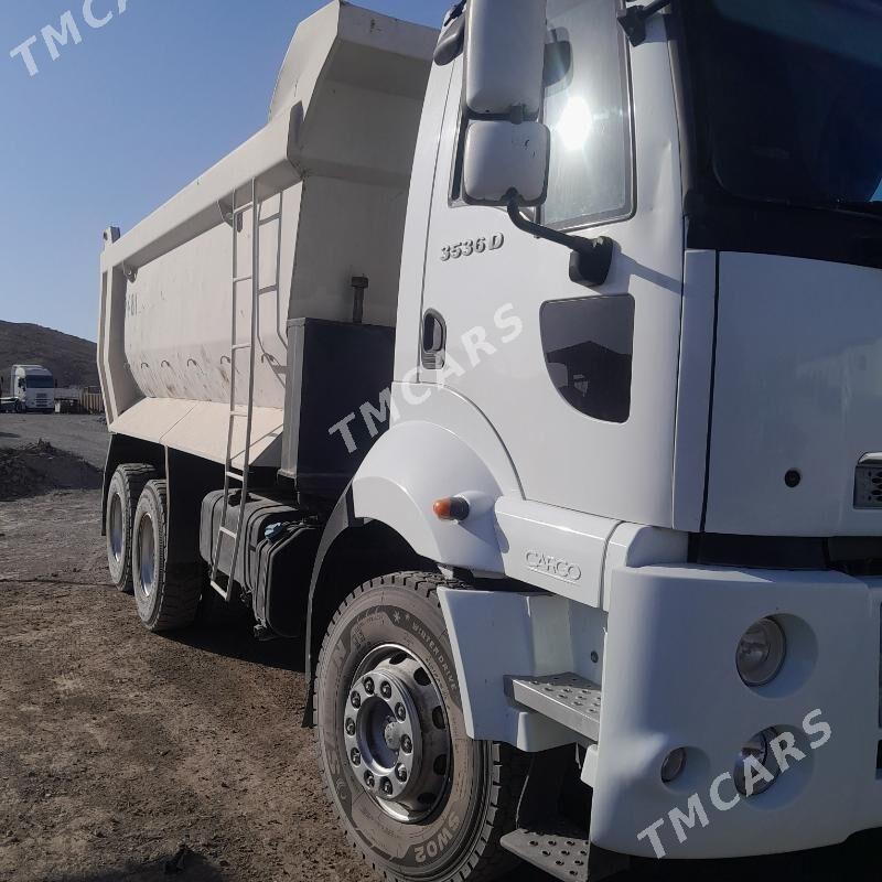 Ford Cargo 3536M 2014 - 860 000 TMT - Койтендаг - img 2