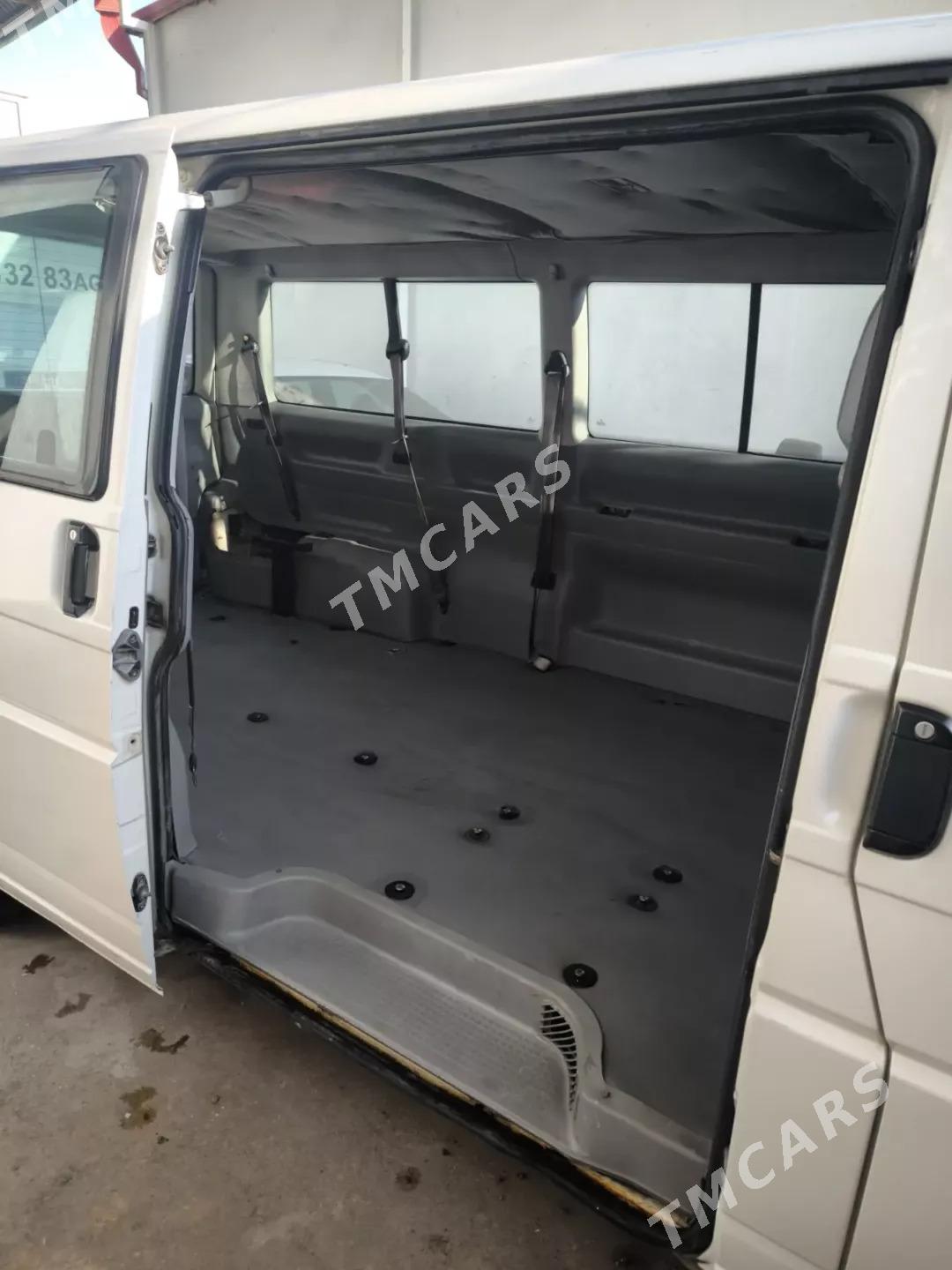 Volkswagen Transporter 2003 - 90 000 TMT - Чоганлы - img 4