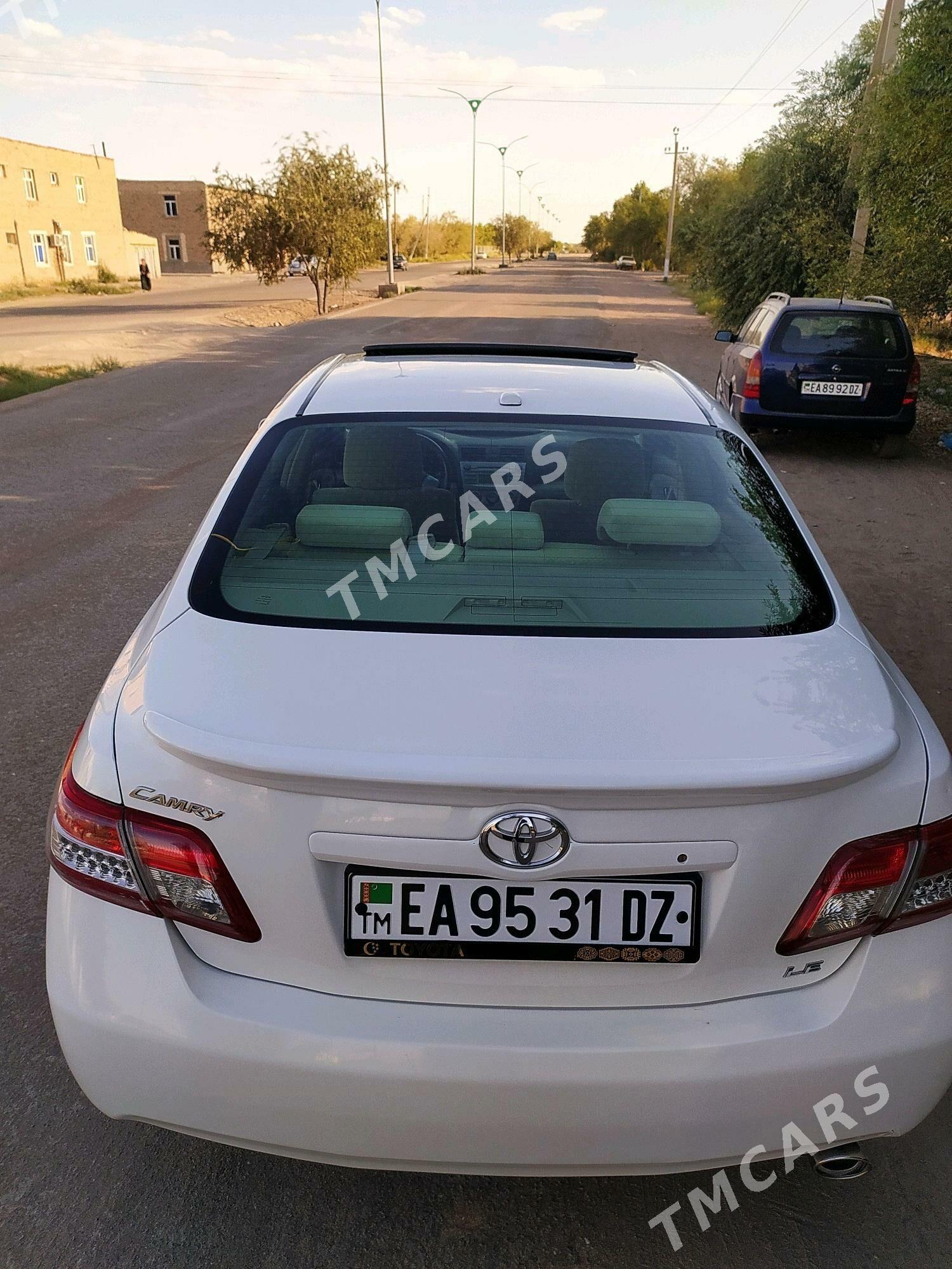 Toyota Camry 2009 - 150 000 TMT - Кёнеургенч - img 4