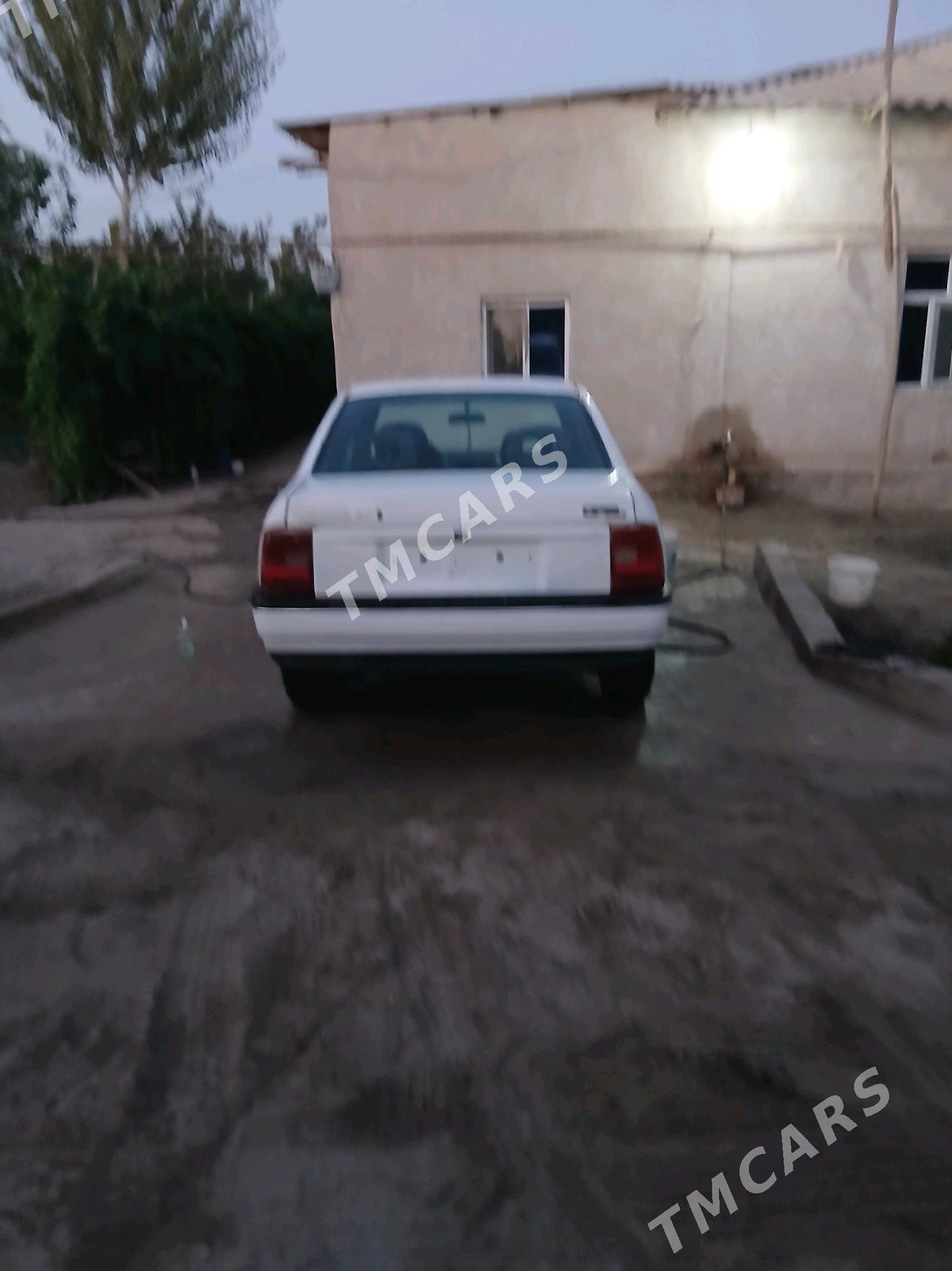 Opel Vectra 1991 - 21 000 TMT - Губадаг - img 5