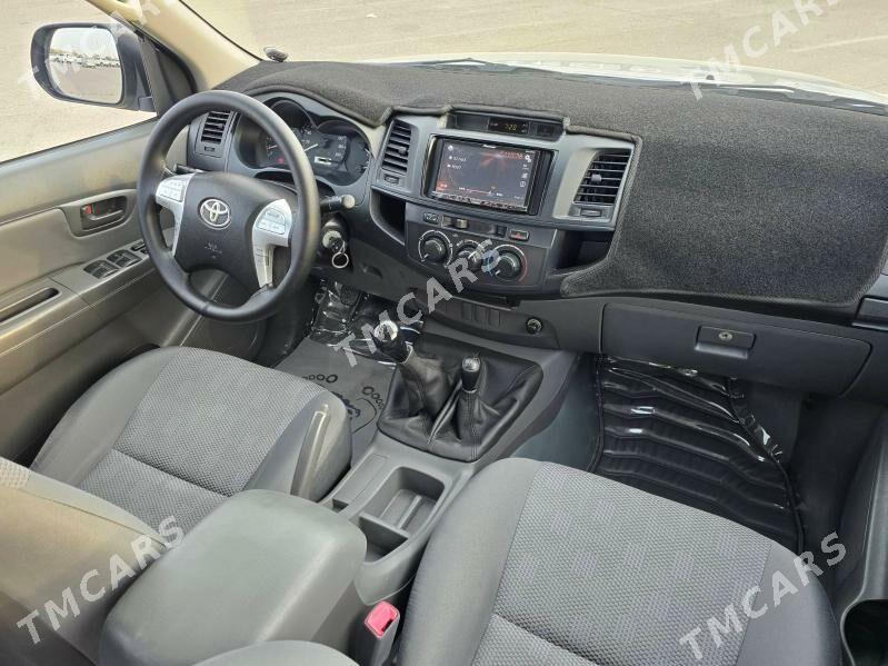 Toyota Hilux 2015 - 440 000 TMT - "Алтын Асыр" Гундогар базары ( Толкучка) - img 7
