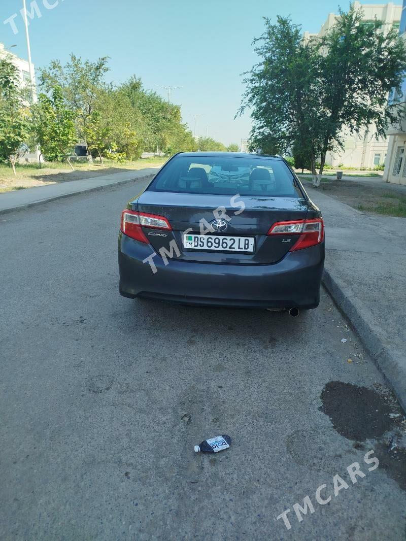 Toyota Camry 2012 - 190 000 TMT - Магданлы - img 4