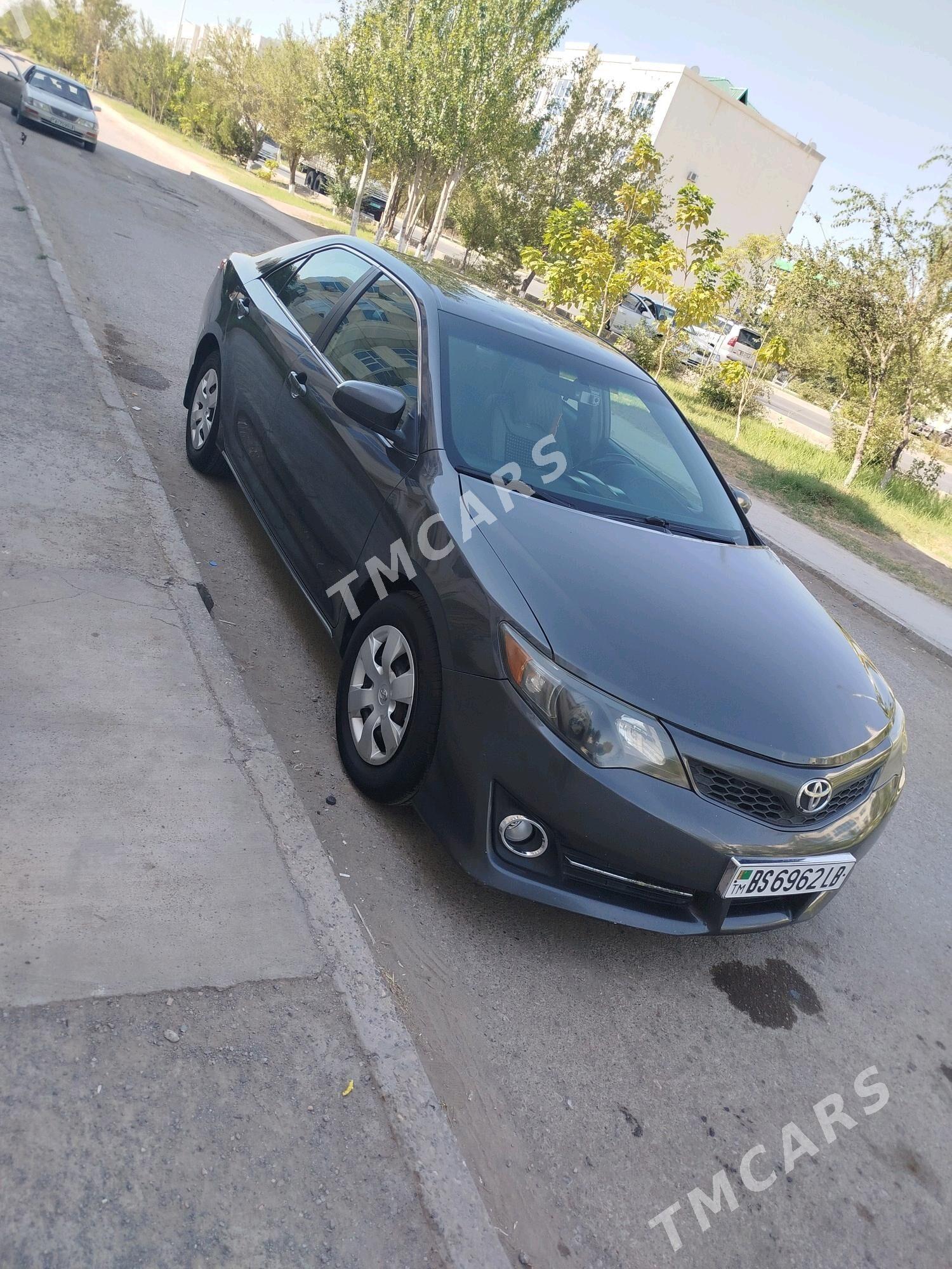 Toyota Camry 2012 - 190 000 TMT - Магданлы - img 6