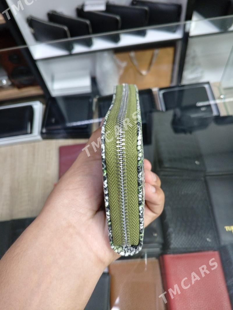 Tergan Gapjyk - Garaşsyzlygyň 15 ýyllygy Söwda Merkezi - img 4