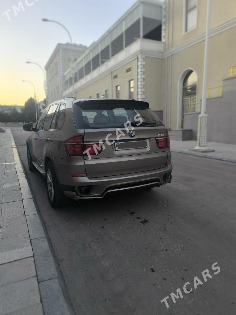 BMW X5 2010 - 320 000 TMT - Türkmenbaşy - img 3
