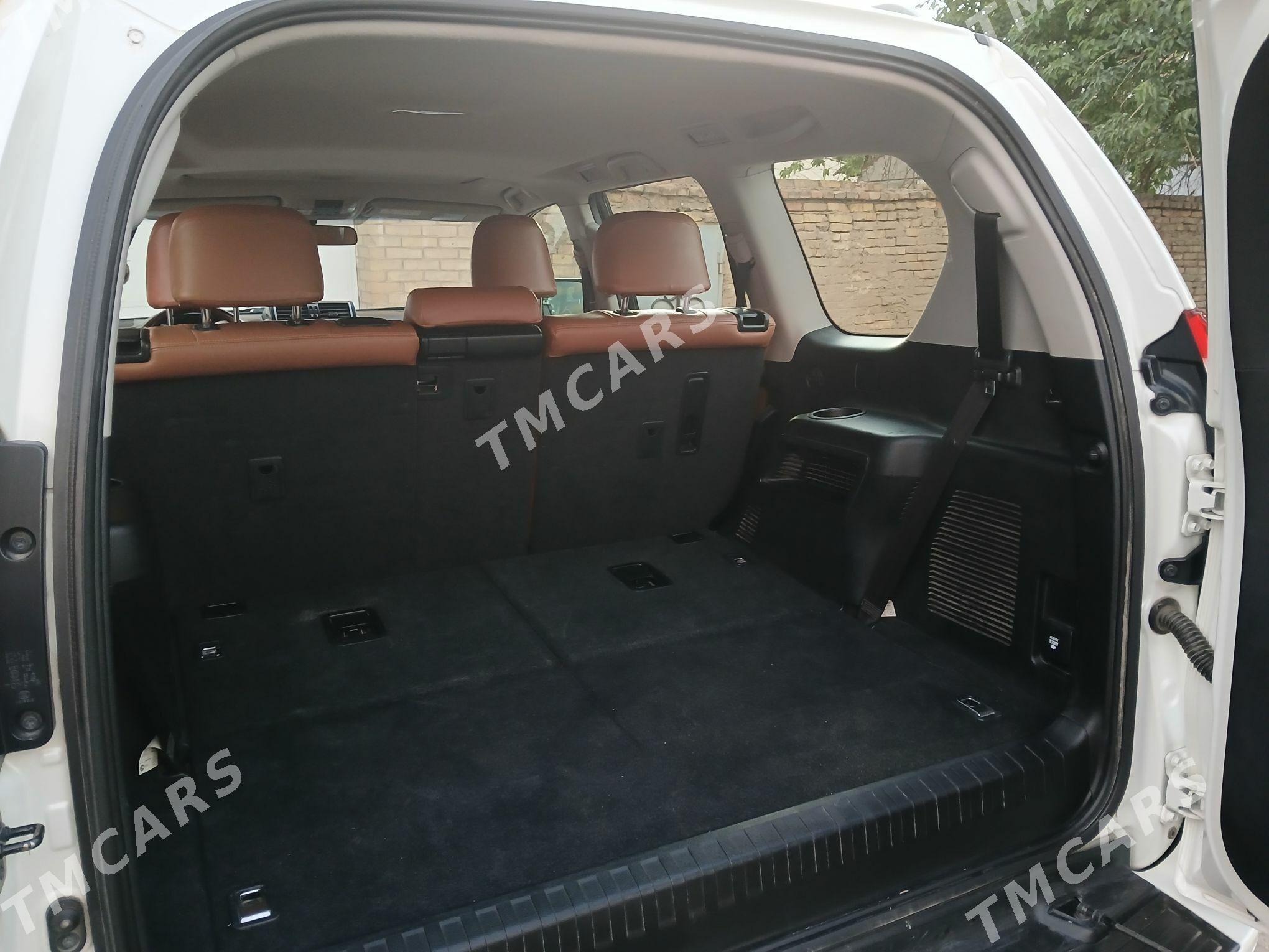 Toyota Land Cruiser Prado 2016 - 820 000 TMT - Хазар - img 2