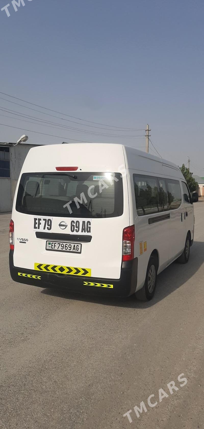 Nissan Urvan 2021 - 390 000 TMT - Aşgabat - img 5