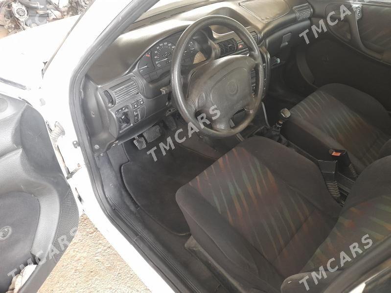 Opel Astra 1996 - 50 000 TMT - Теджен - img 5