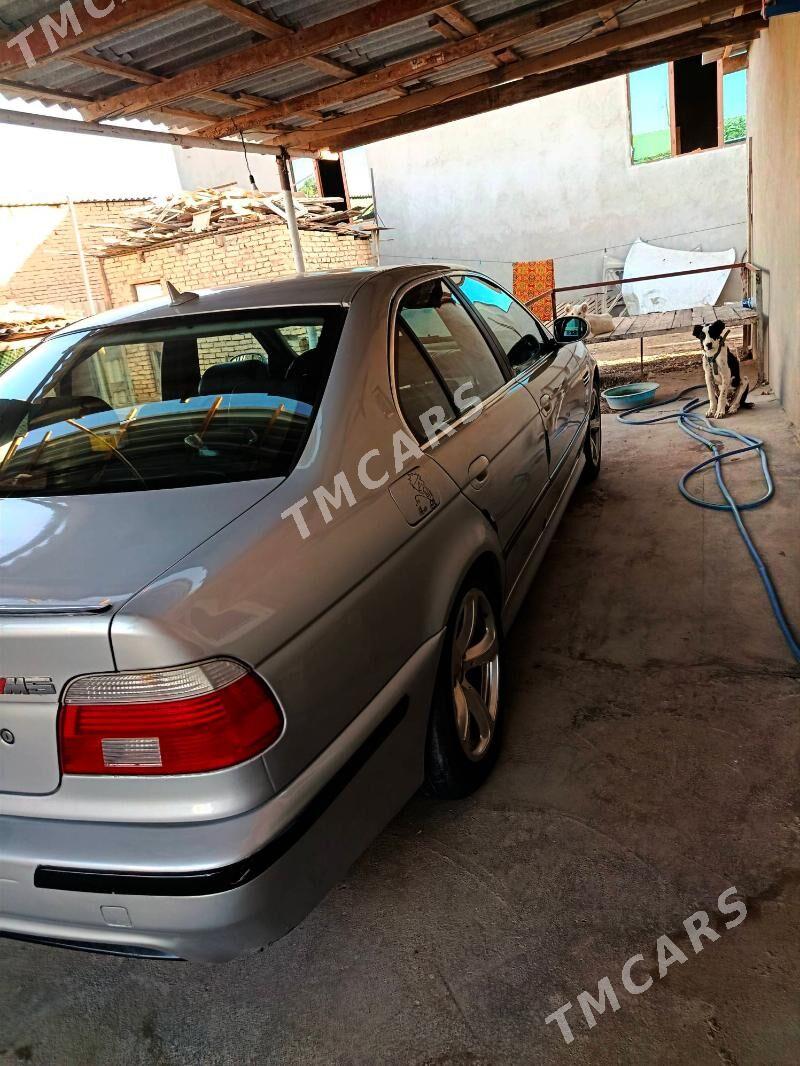 BMW E39 2003 - 130 000 TMT - Dänew - img 3
