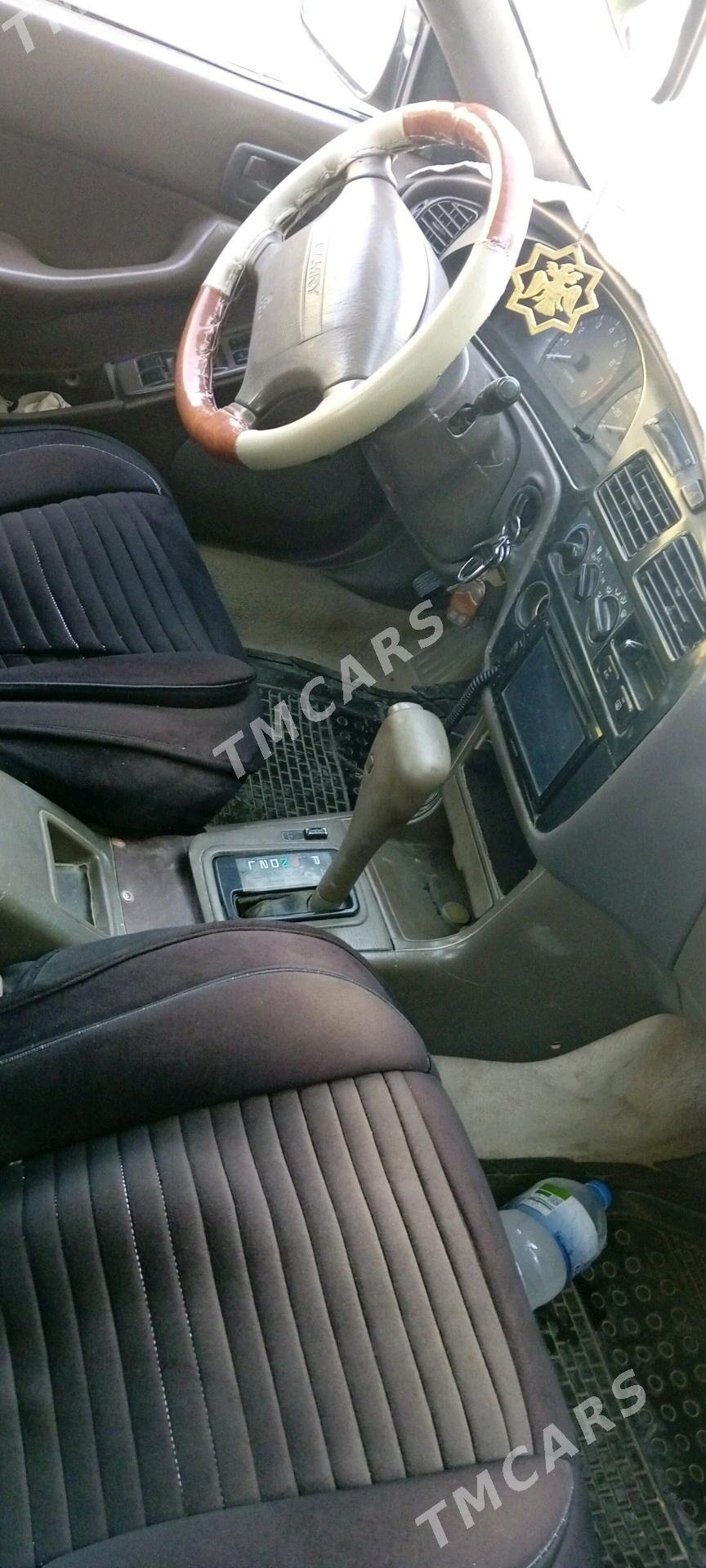 Toyota Camry 1993 - 83 000 TMT - Мары - img 2