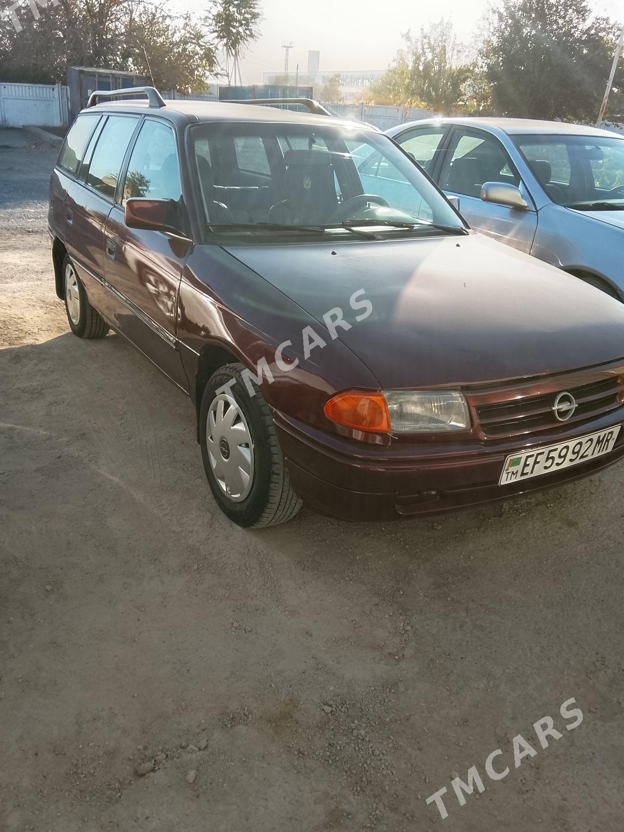 Opel Astra 1992 - 32 000 TMT - Mary - img 6