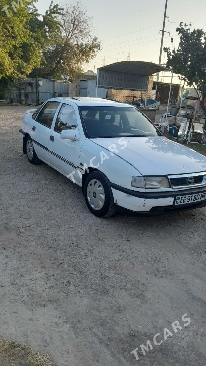 Opel Vectra 1990 - 19 000 TMT - Мары - img 1