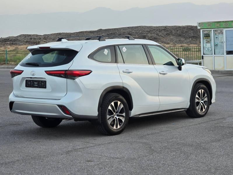 Toyota Highlander 2022 - 498 000 TMT - Aşgabat - img 3