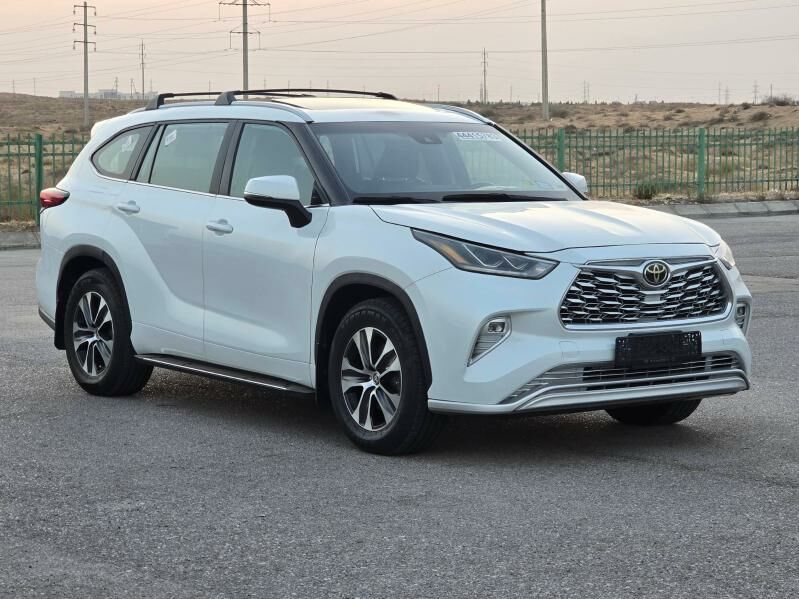 Toyota Highlander 2022 - 498 000 TMT - Aşgabat - img 8