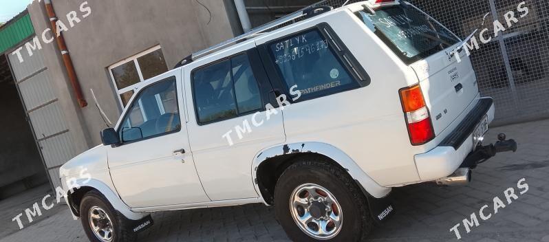 Nissan Pathfinder 1995 - 50 000 TMT - Туркменгала - img 2