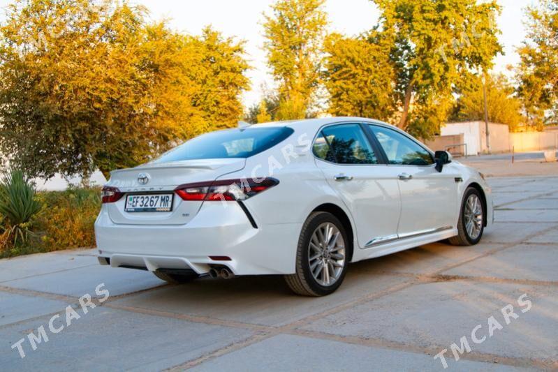 Toyota Camry 2021 - 330 000 TMT - Мары - img 6