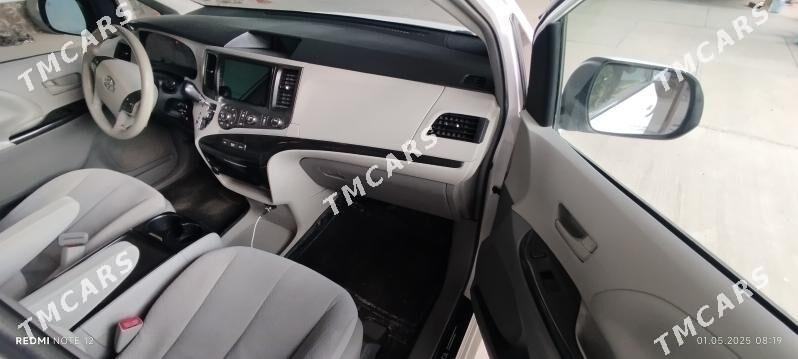 Toyota Sienna 2012 - 275 000 TMT - Дянев - img 5