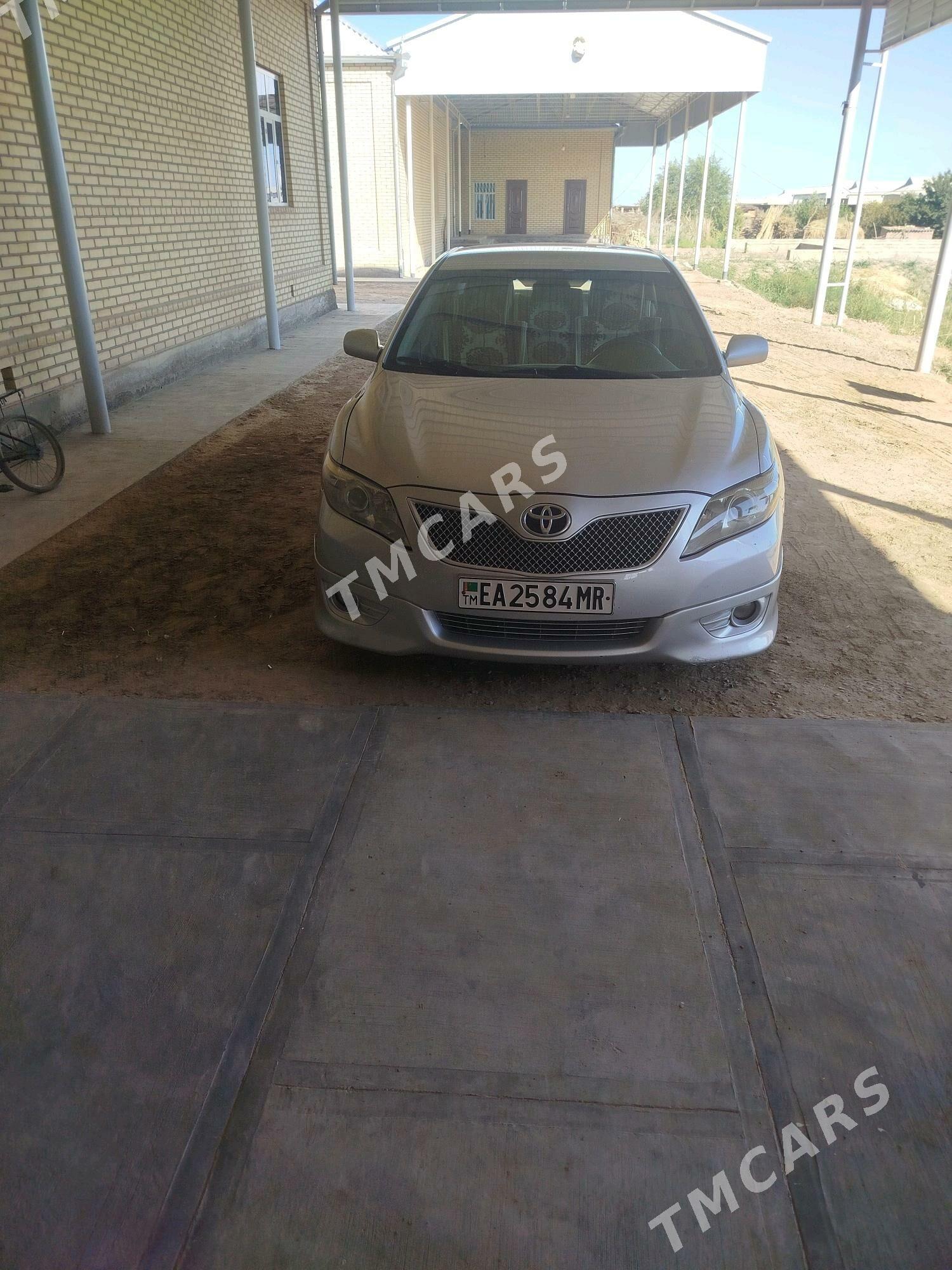 Toyota Camry 2009 - 210 000 TMT - Сакарчага - img 4