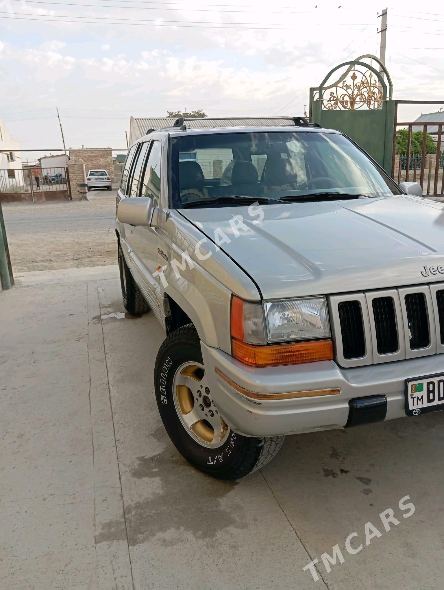 Jeep Cherokee 1995 - 80 000 TMT - Берекет - img 6