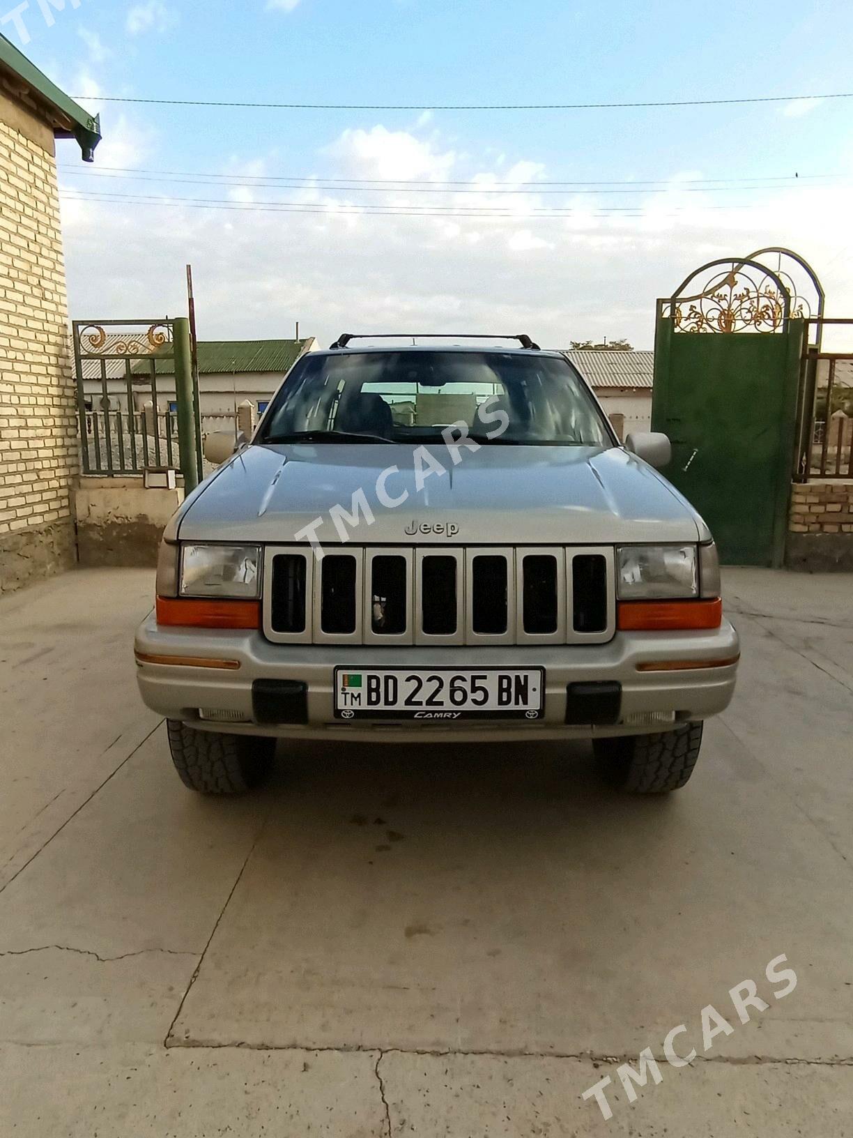 Jeep Cherokee 1995 - 80 000 TMT - Берекет - img 7