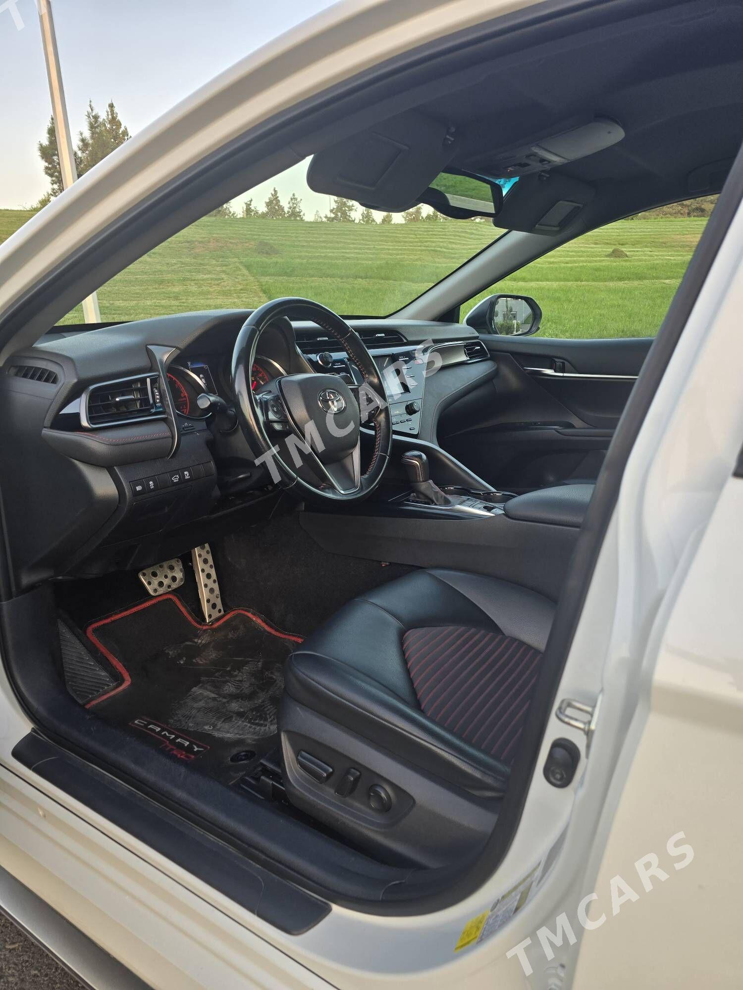 Toyota Camry 2019 - 383 000 TMT - Aşgabat - img 9
