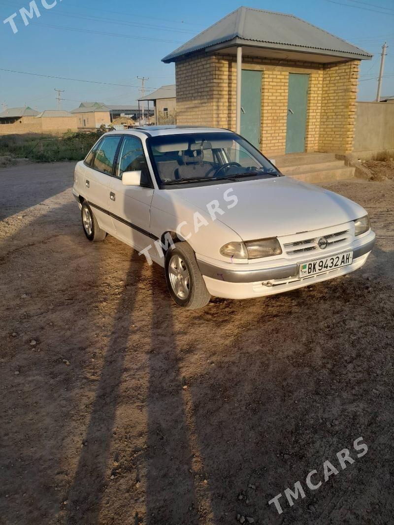 Opel Astra 1993 - 35 000 TMT - Babadaýhan - img 4