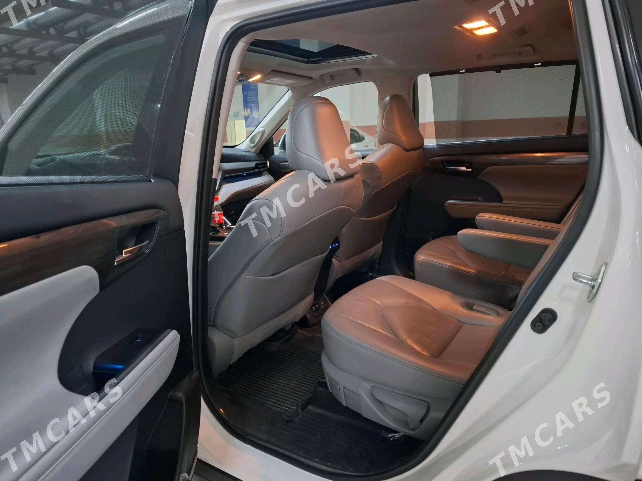 Toyota Highlander 2021 - 568 000 TMT - Aşgabat - img 6
