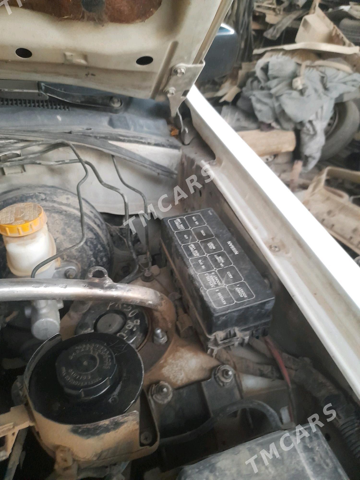 Nissan Pathfinder 1997 - 90 000 TMT - Magdanly - img 3