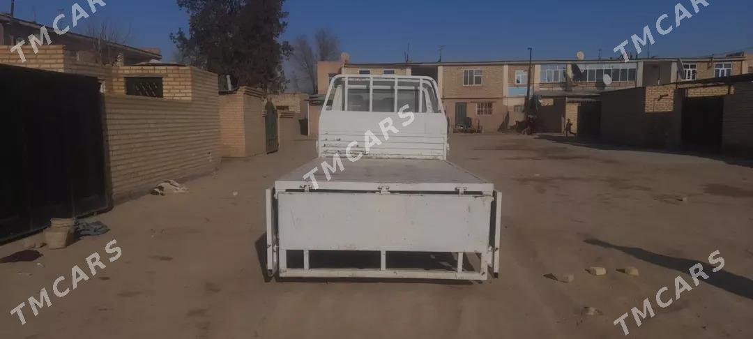 Forland H2 2008 - 65 000 TMT - Darganata - img 2