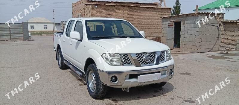 Nissan Navara 2012 - 130 000 TMT - Aşgabat - img 6