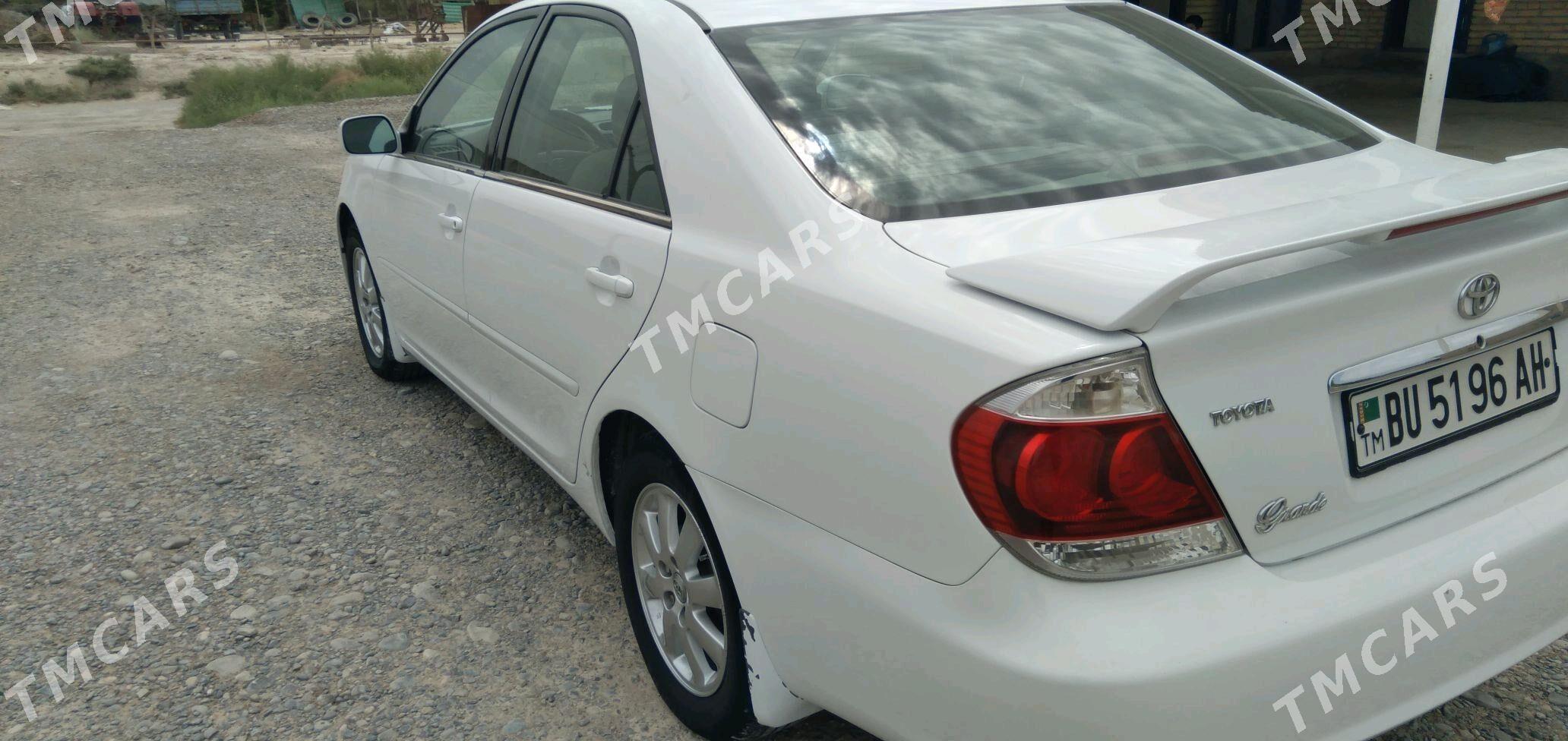 Toyota Camry 2004 - 155 000 TMT - Kaka - img 2