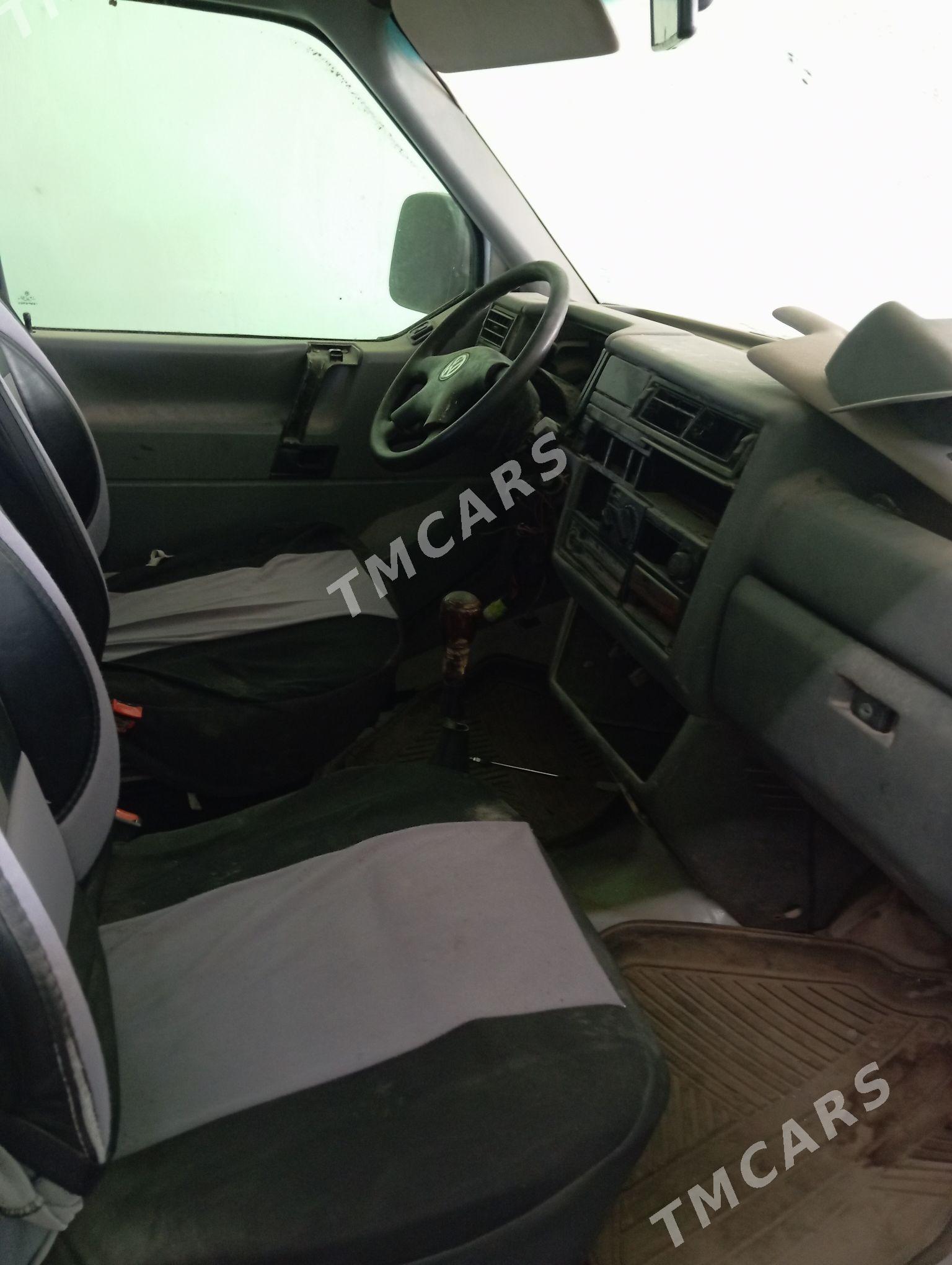 Volkswagen Transporter 1996 - 45 000 TMT - Туркменабат - img 2