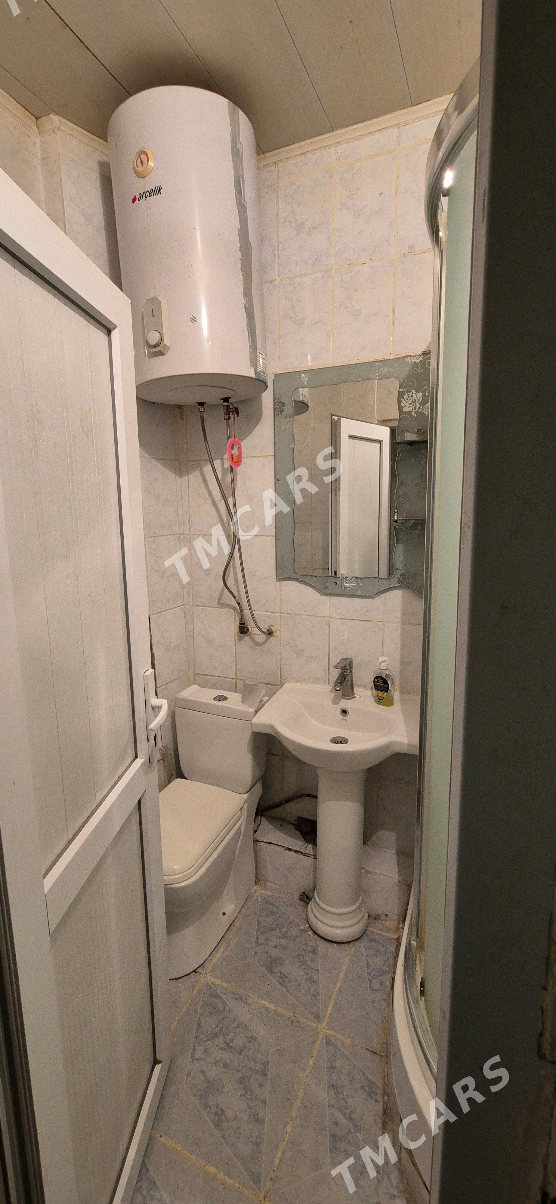 EÝESINDEN KEMINE 4/3 etaž 3kom - Aşgabat - img 7