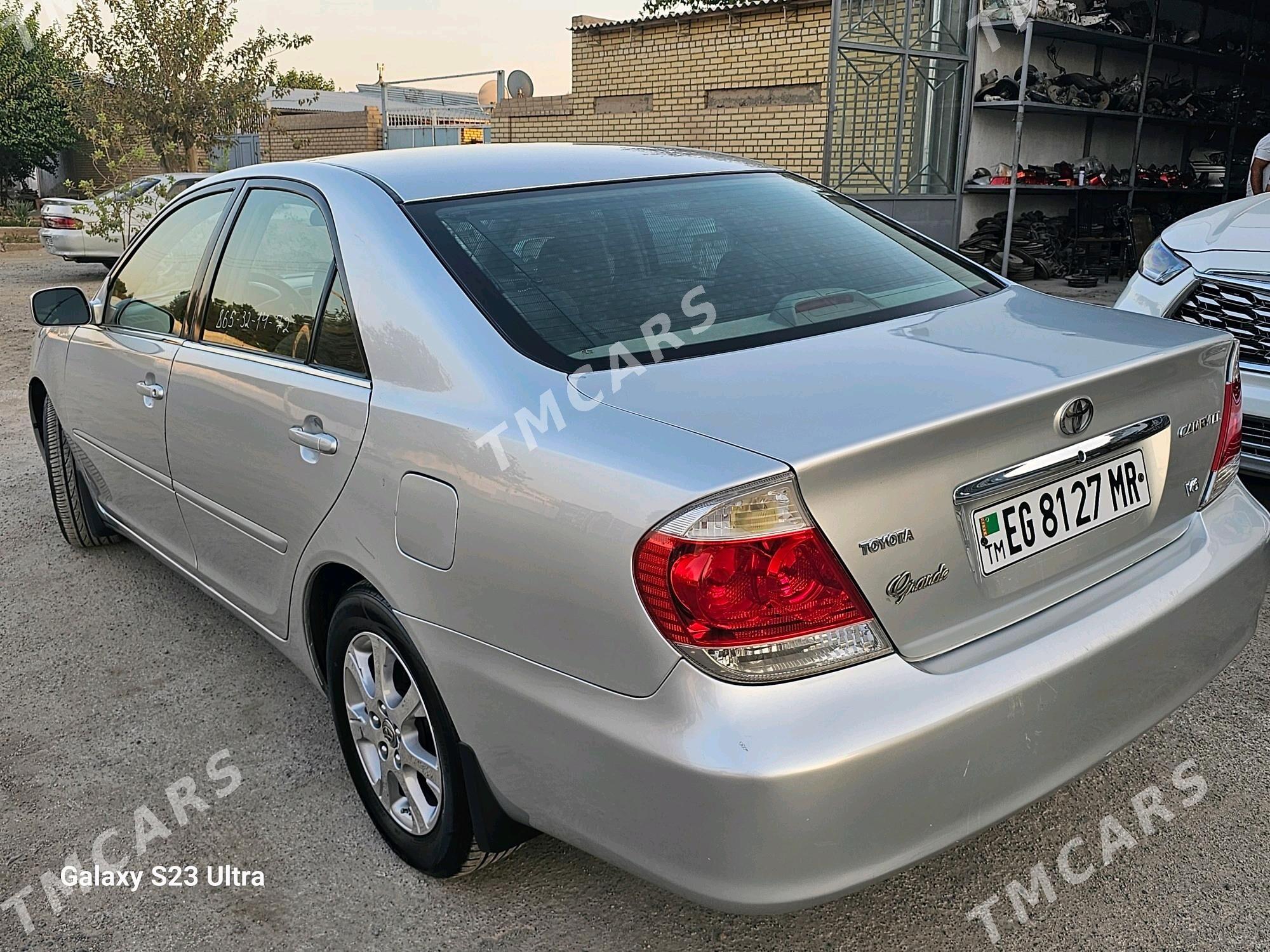 Toyota Camry 2005 - 210 000 TMT - Мары - img 3