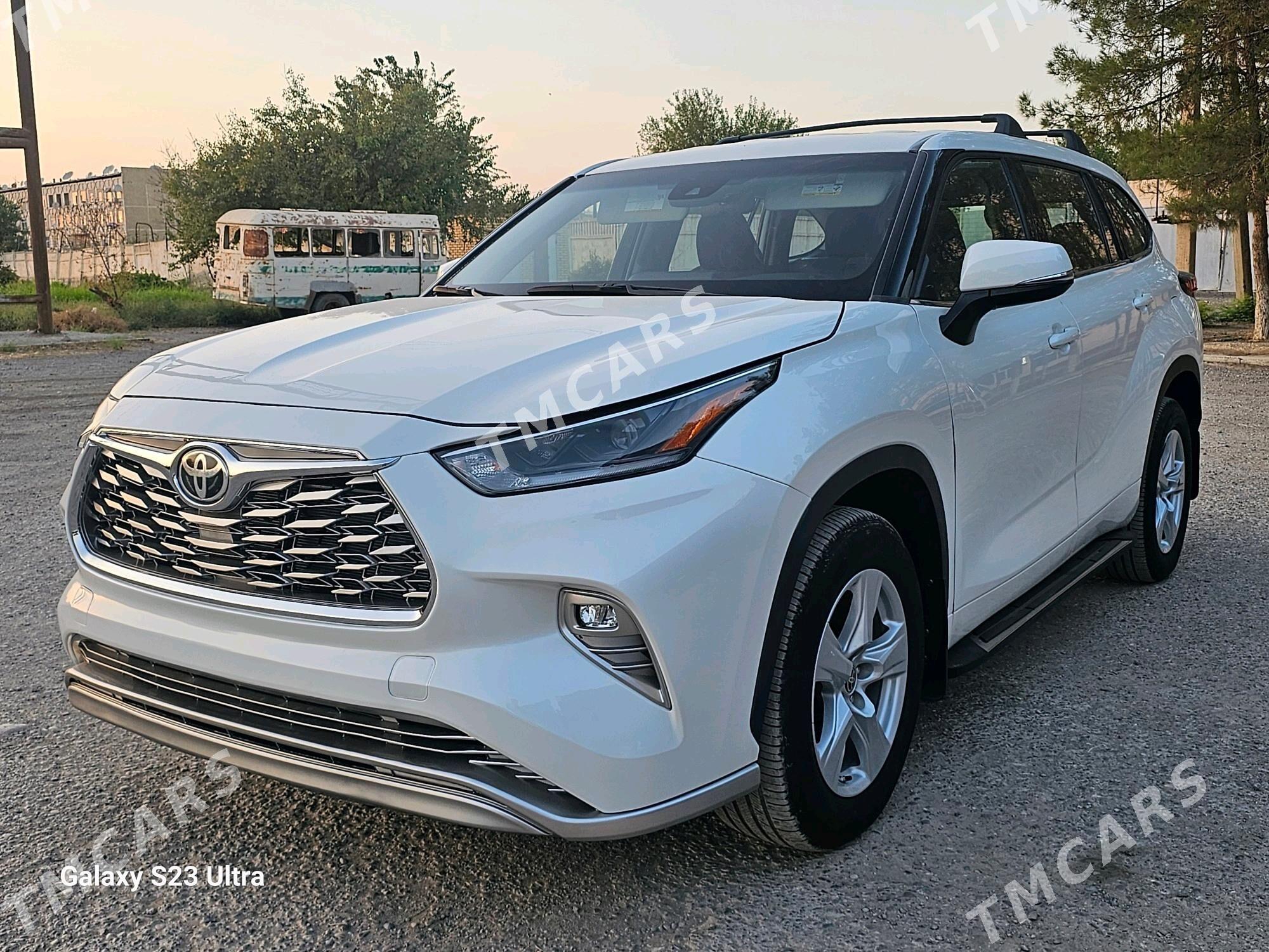 Toyota Highlander 2021 - 510 000 TMT - Мары - img 5