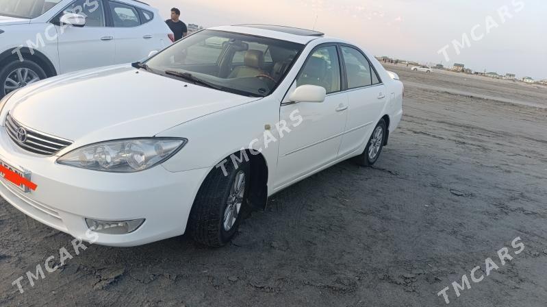 Toyota Camry 2004 - 200 000 TMT - Туркменбаши - img 2