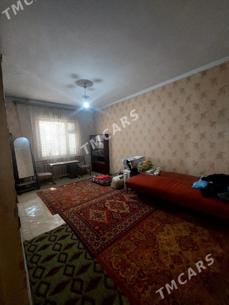 eýesinden 3 komnat Kim raýon - Aşgabat - img 3