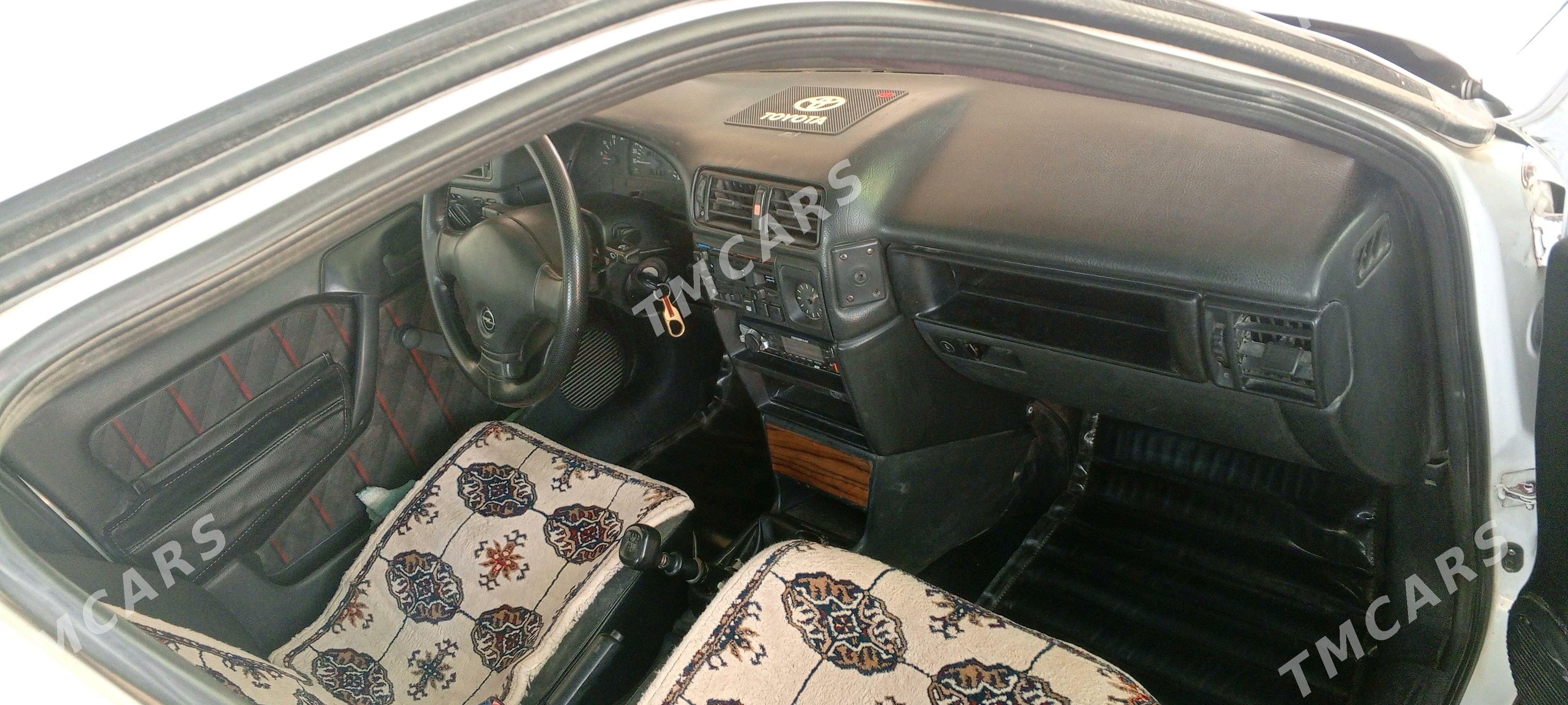 Opel Vectra 1993 - 38 000 TMT - Махтумкули - img 4