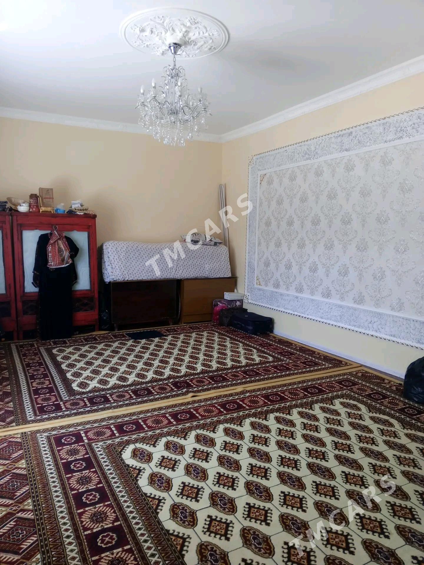 Satlyk jay 3kom. 100m² - Гёкдепе - img 8