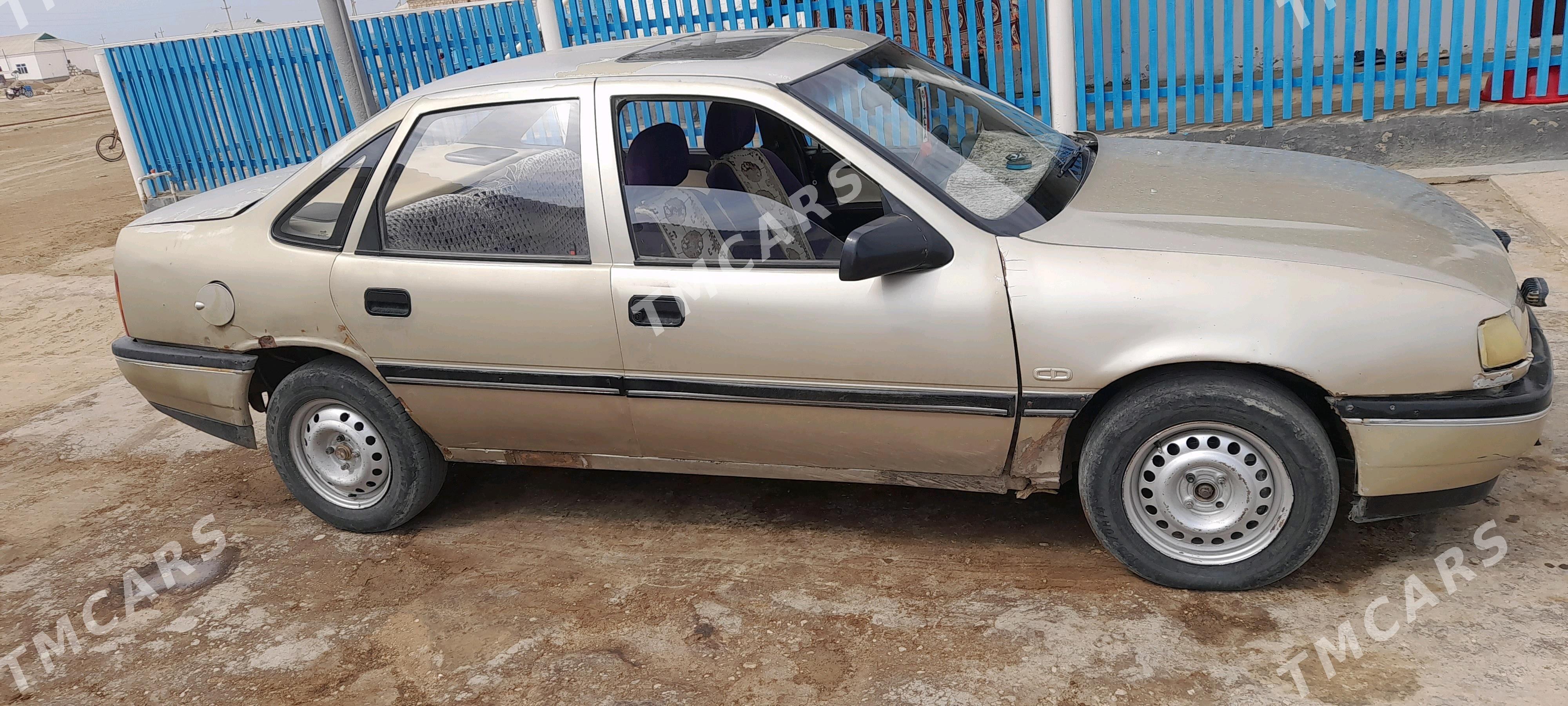 Opel Vectra 1992 - 18 000 TMT - Эсенгулы - img 4