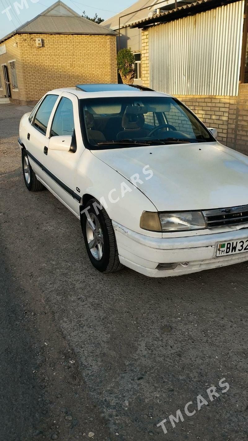 Opel Vectra 1991 - 40 000 TMT - Мары - img 4