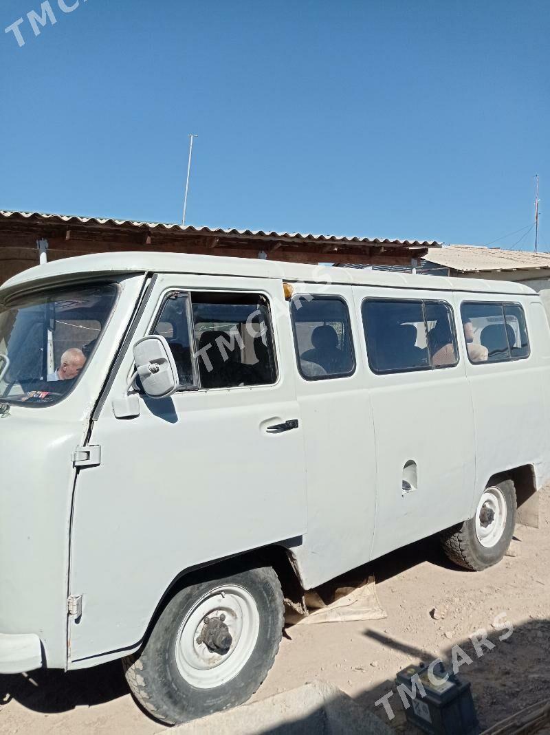 UAZ Profi 2002 - 35 000 TMT - Болдумсаз - img 2