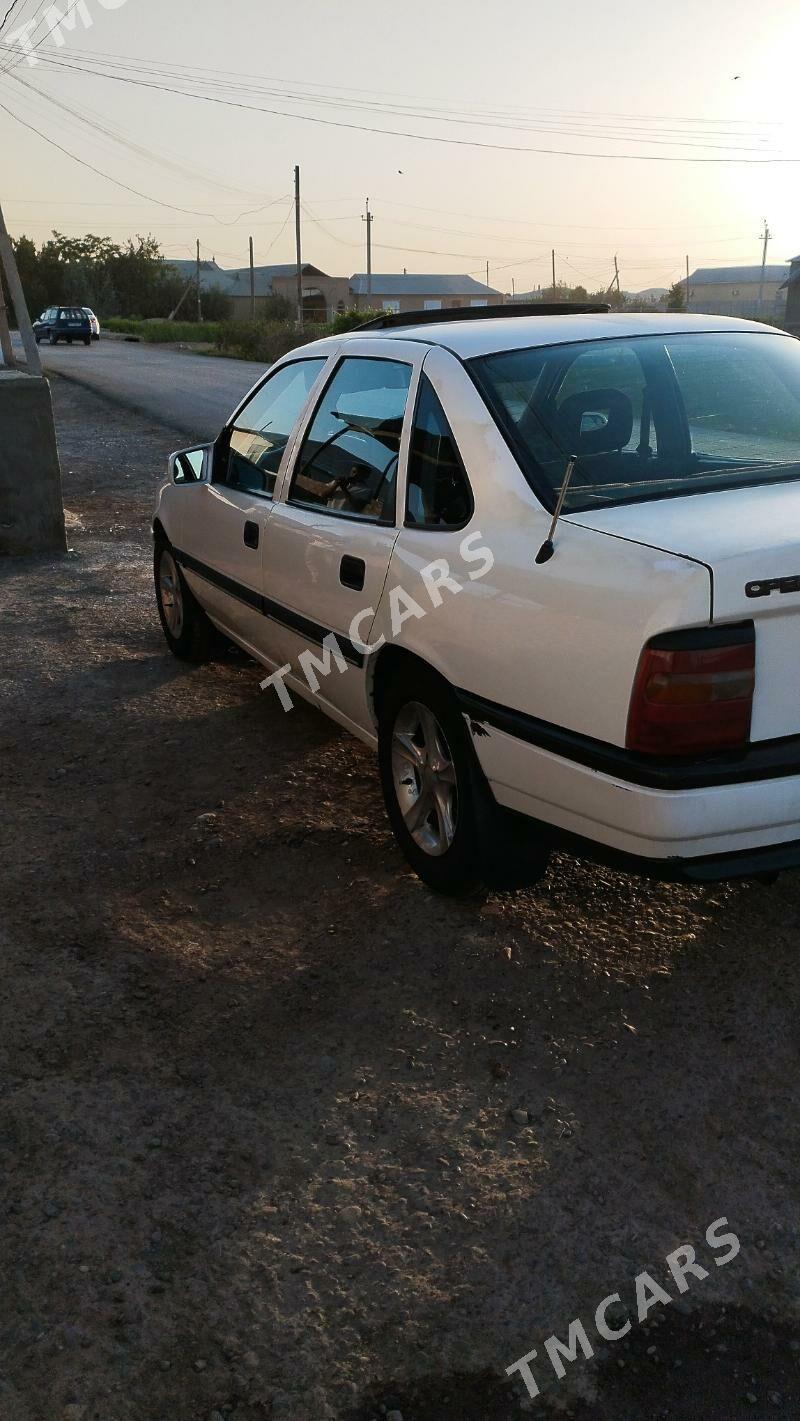 Opel Vectra 1991 - 40 000 TMT - Мары - img 10