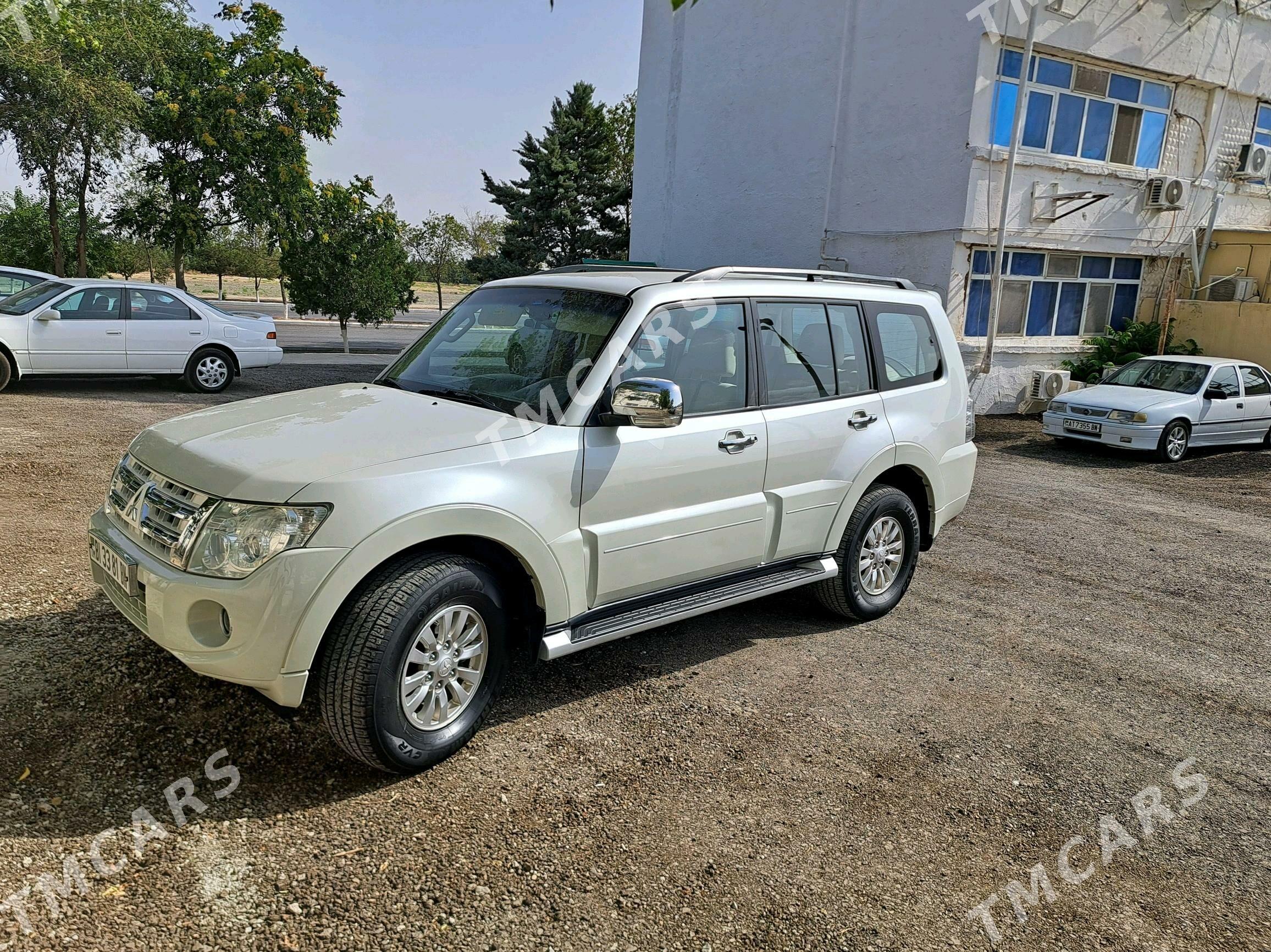 Mitsubishi Pajero 2014 - 285 000 TMT - Туркменбаши - img 1
