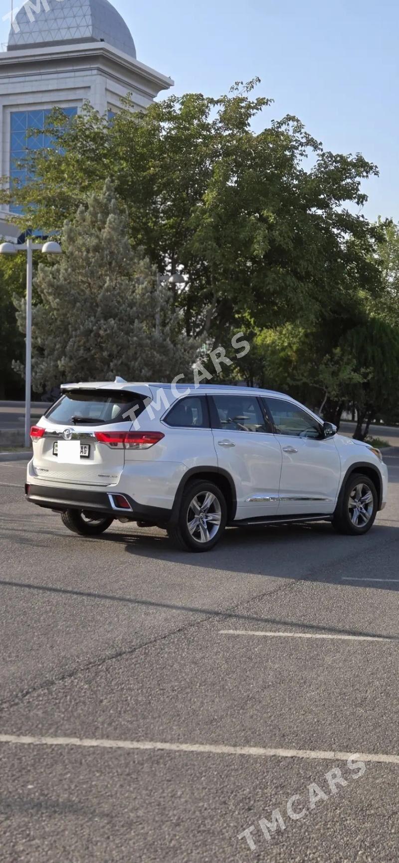 Toyota Highlander 2017 - 490 000 TMT - Ашхабад - img 4