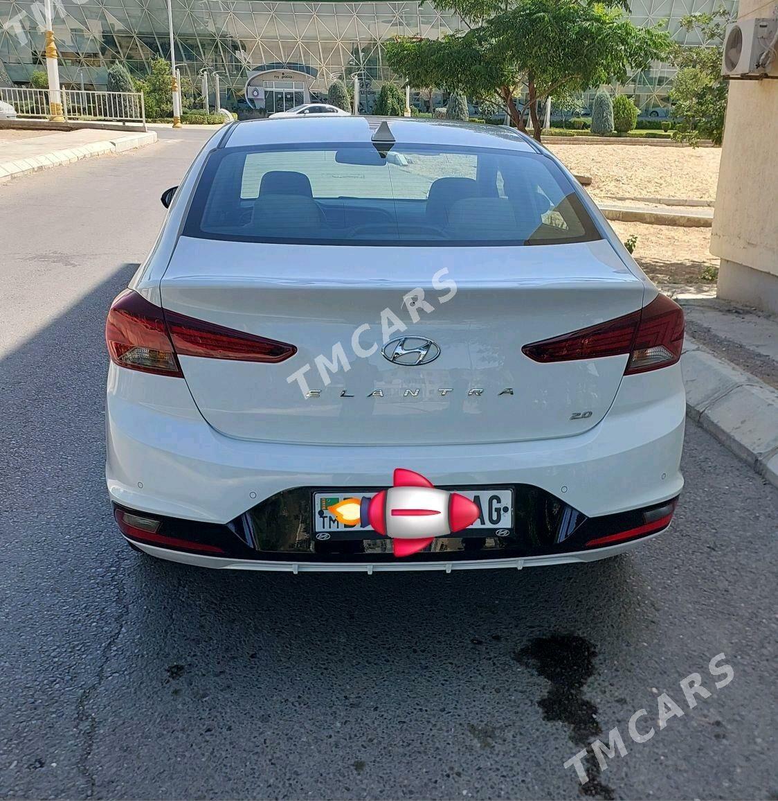 Hyundai Elantra 2020 - 240 000 TMT - Aşgabat - img 7