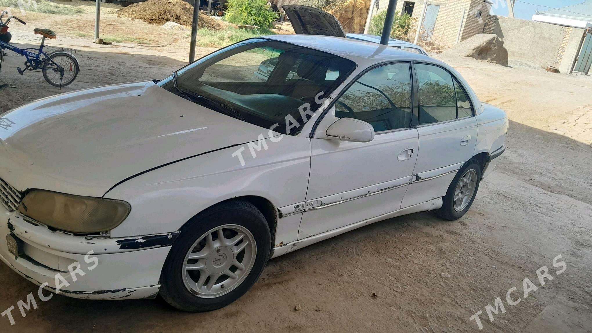 Opel Omega 1999 - 30 000 TMT - Бабадайхан - img 5