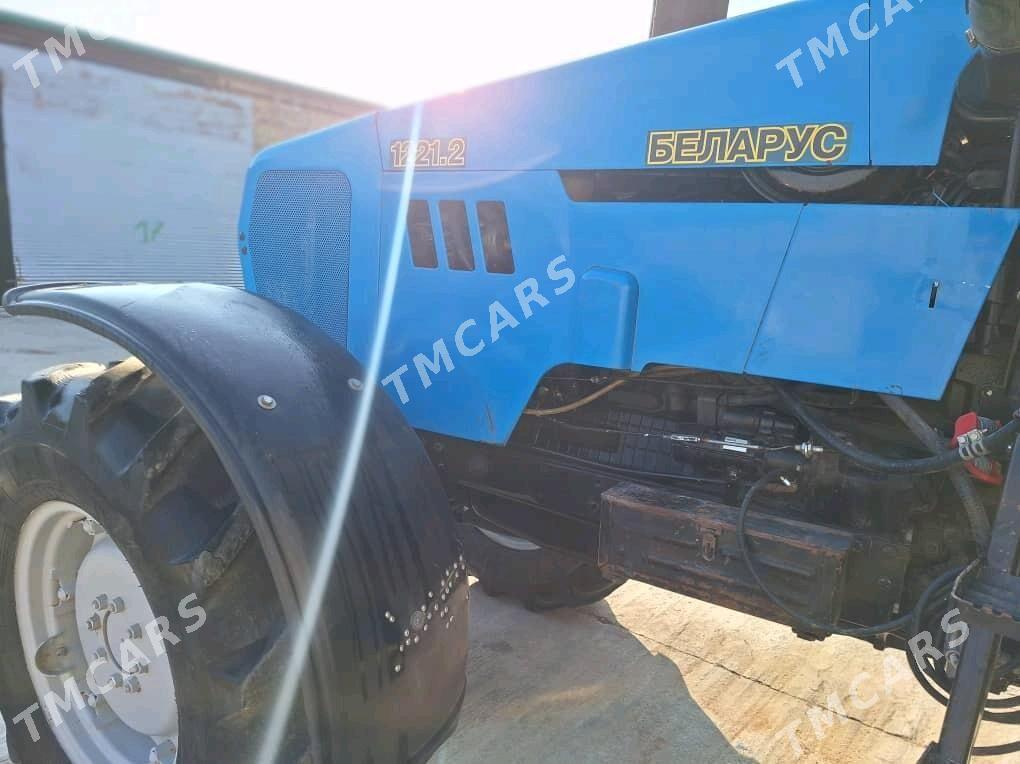 Belarus 80.1 2016 - 400 000 TMT - Sarahs - img 7